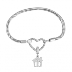 Stainless Steel Heart Charms Bracelet Women Luxury PDM020